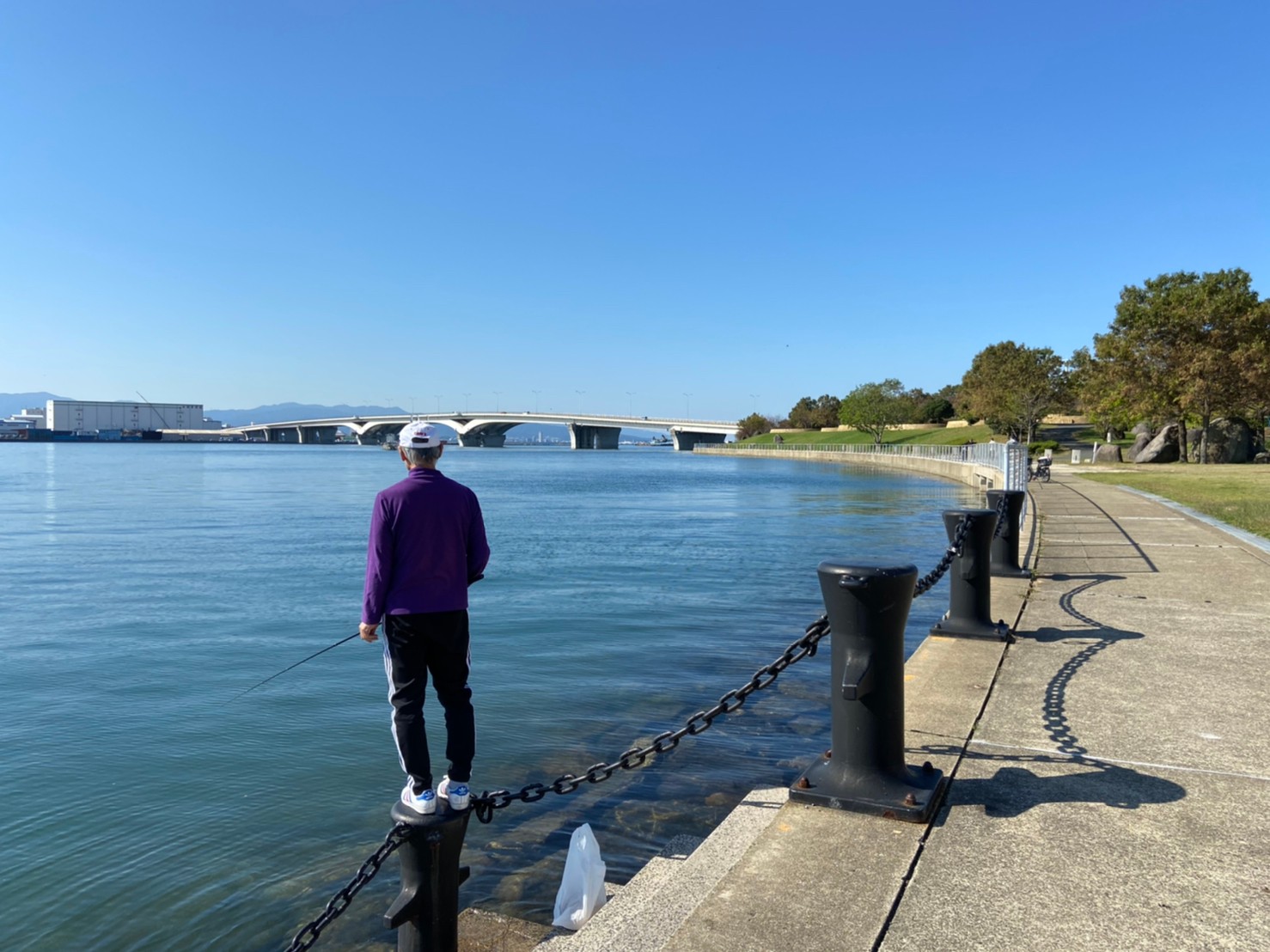 香椎浜ふ頭 みなと100年公園 は美しい博多湾を一望できる広大な臨海公園 Fuk813