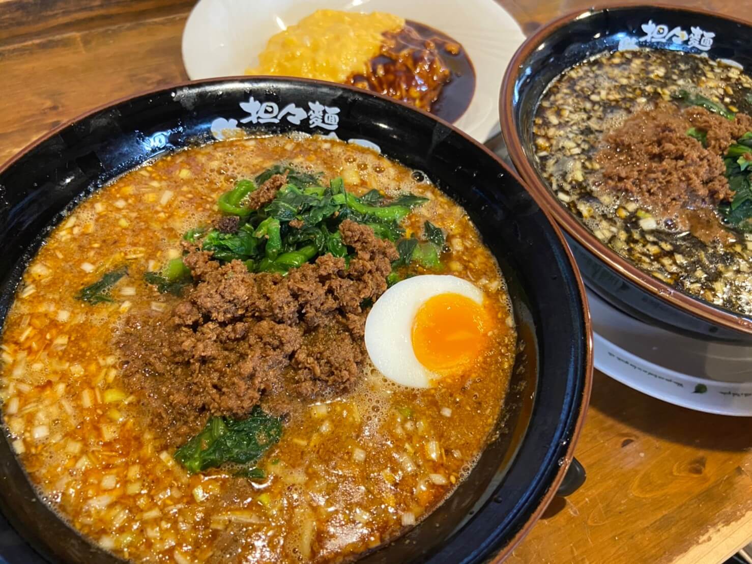 若松 行列覚悟 担々麺とオムライスの組み合わせが定番のボリューム満点 担々麺あづま屋 本店 Fuk813